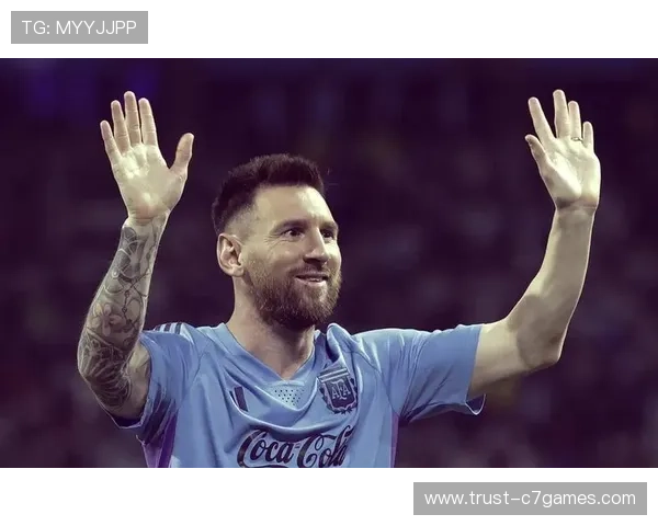 梅西加盟迈阿密国际首战精彩亮相 足球世界迎来新篇章