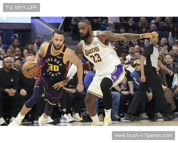 湖人勇士季后赛席位争夺升温詹姆斯库里今日再度对决引爆联盟关注